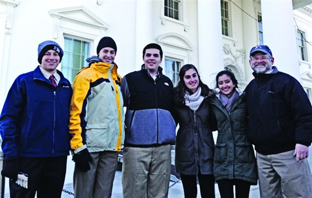 Some members of the confirmation class make a stop at the White House: (left to right) Noah Levin, Jacob Meyerson, Nathan Kirshenbaum, Lauren Knasin, Becca Gupta  and Rabbi Jeff Goldwasser. /COURTESY | TEMPLE SINAI